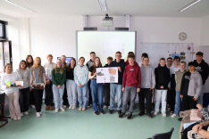 Am Ende des Nachmittags zeigten sich die Schülerinnen und Schüler der Klasse 8a der Liebfrauenschule erleichtert über die gelungene Präsentation ihrer Arbeitsergebnisse.