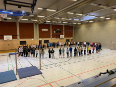 Sporthelfer von Schulen aus dem Kreis Coesfeld trafen sich zum gemeinsamen Sporthelfertag.